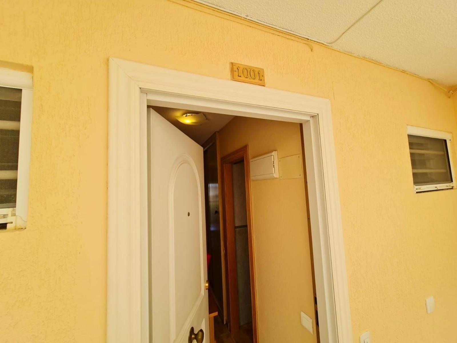 Estudio Aguila Prive Aceptamos Mascotas Benalmádena Εξωτερικό φωτογραφία
