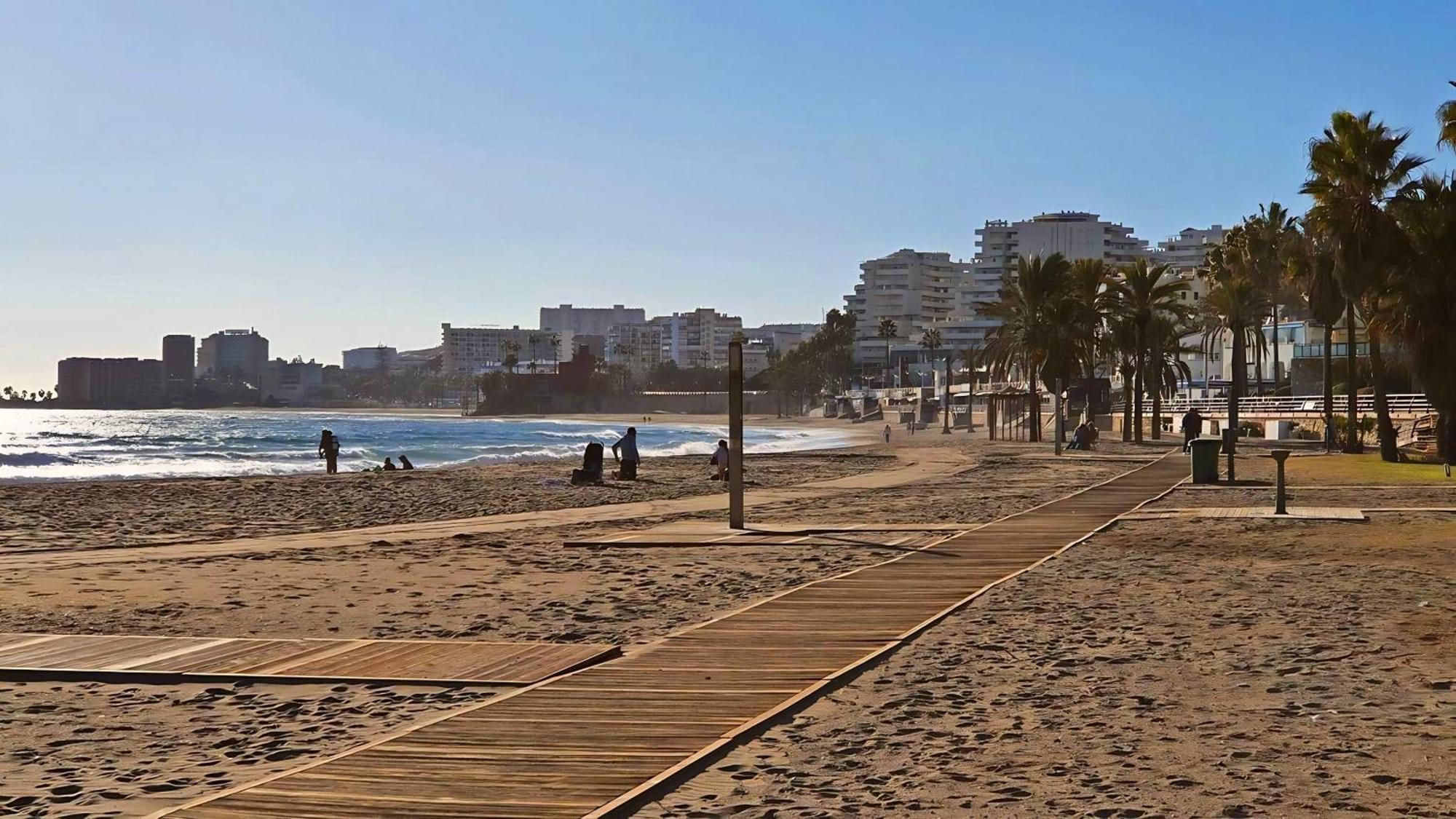 Estudio Aguila Prive Aceptamos Mascotas Benalmádena Εξωτερικό φωτογραφία