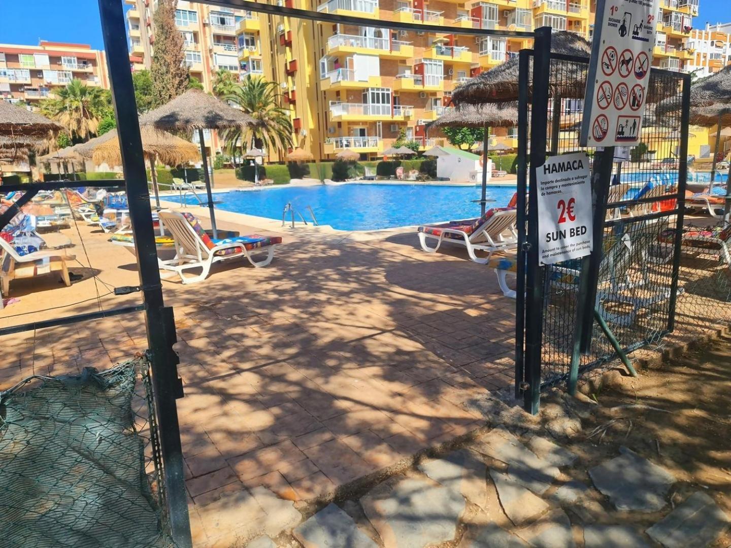 Estudio Aguila Prive Aceptamos Mascotas Benalmádena Εξωτερικό φωτογραφία